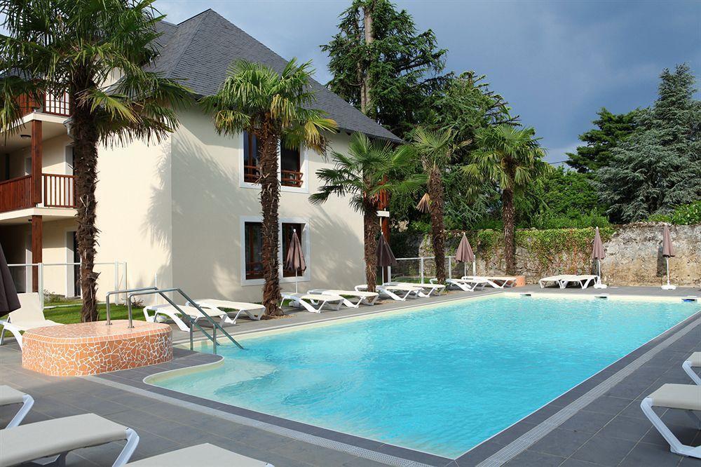 Hotel Zenitude Hôtel-résidences L'acacia