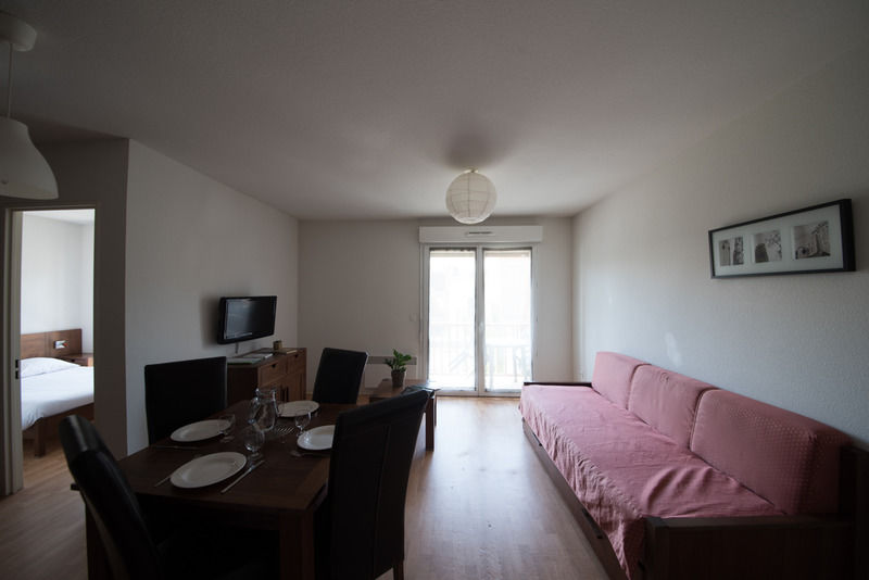 Zenitude Hôtel-résidences L'acacia Lourdes